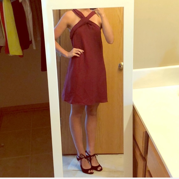 Burgundy, T-strap, shift dress - Picture 2 of 4